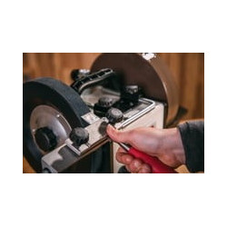 JWS-10 Wet Sharpener w Accessories